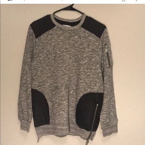 Sweatshirt for @myclosetstylist